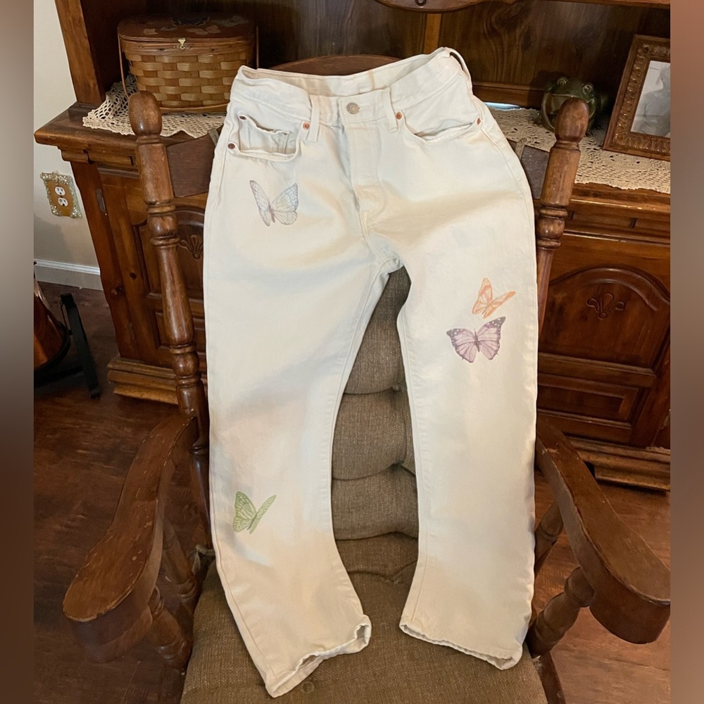 white butterfly levi’s